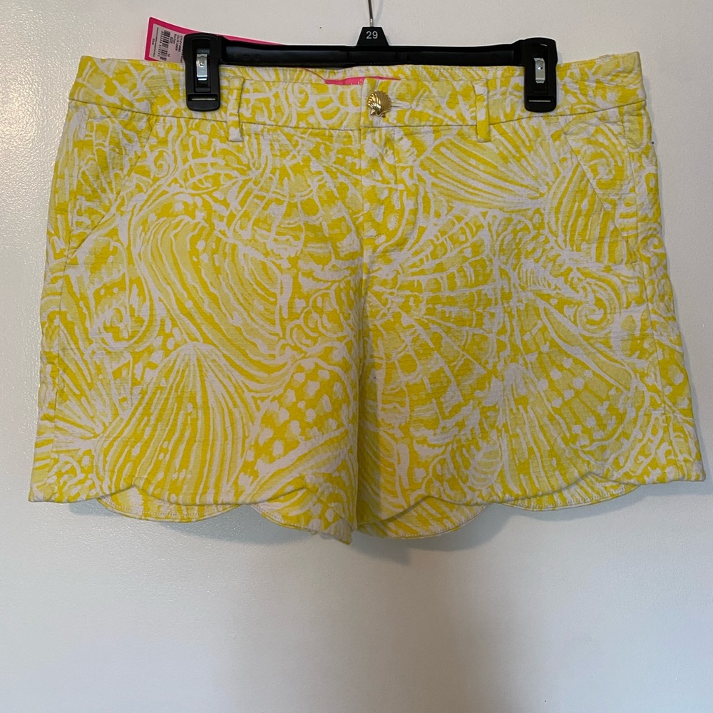 NWT Lilly Pulitzer Palmita Stretch Shorts in Lilly’s Lemon - Size 14